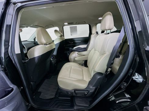 Used 2025 Subaru Ascent Premium AWD/4WD image 26