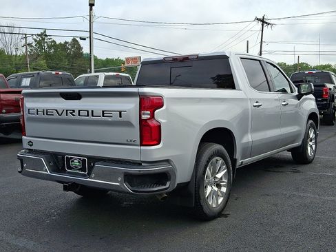 Used 2021 Chevrolet Silverado 1500 LTZ w/ Technology Package image 10
