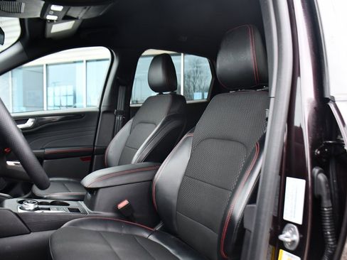 Used 2023 Ford Escape ST-Line w/ Tech Pack #1 image 13