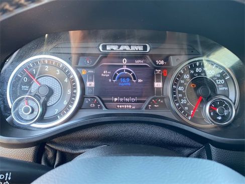 Used 2021 RAM 1500 Big Horn image 25