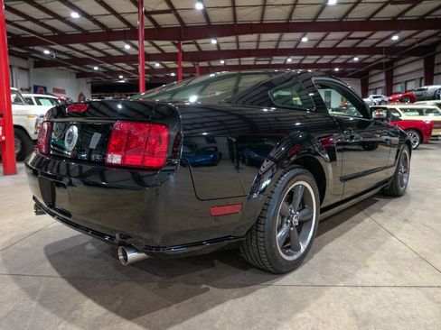 Used 2008 Ford Mustang GT Premium RWD image 8