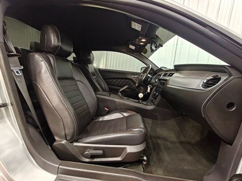 Used 2012 Ford Mustang GT Premium w/ Security Pkg image 27