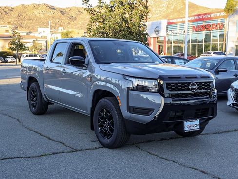 New 2026 Nissan Frontier SV image 2