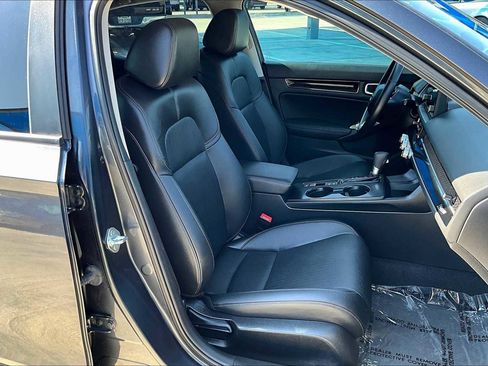 Used 2024 Honda Civic EX-L image 9