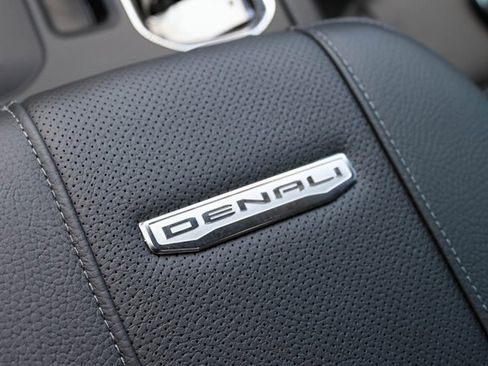 New 2026 GMC Sierra 3500 Denali w/ Technology Package image 20