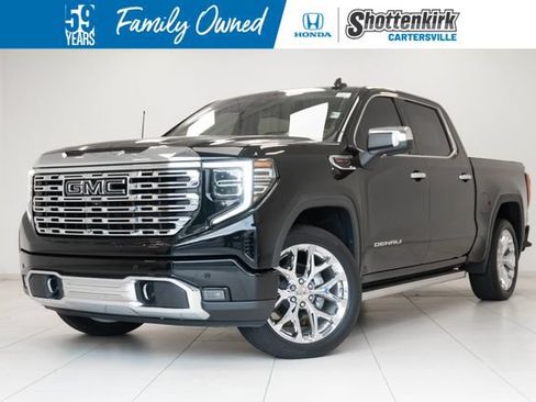 Used 2022 GMC Sierra 1500 Denali w/ Denali Reserve Package AWD/4WD image 1