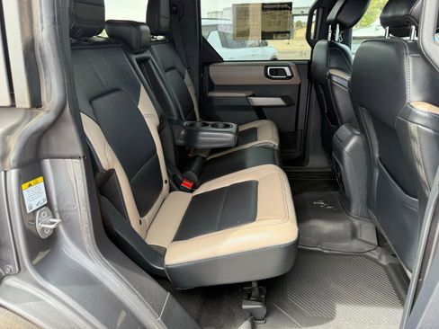 Used 2022 Ford Bronco Wildtrak AWD/4WD image 41
