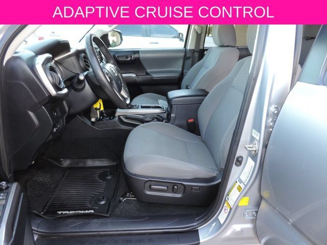 Used 2020 Toyota Tacoma SR5 RWD image 19