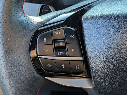 Used 2025 Ford Explorer ST AWD/4WD image 24