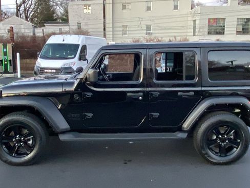 Certified 2022 Jeep Wrangler Unlimited Sport image 4