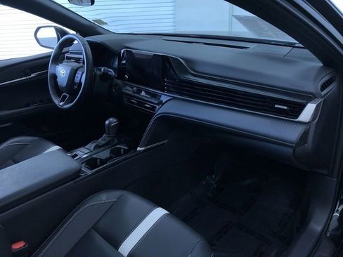 Certified 2025 Toyota Camry SE image 24