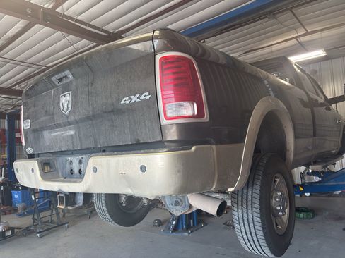 Used 2013 RAM 2500 Longhorn w/ Convenience Group AWD/4WD image 6