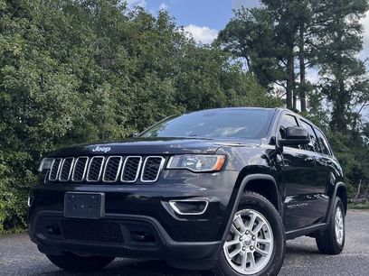 Used 2020 Jeep Grand Cherokee Laredo