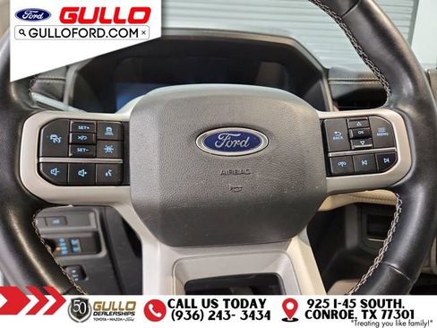 Used 2022 Ford Expedition Max Limited image 25