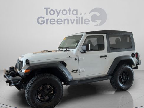 Used 2026 Jeep Wrangler Sport AWD/4WD image 2