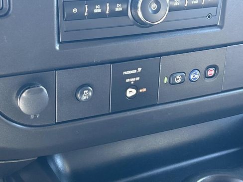 Used 2023 Chevrolet Express 3500 LS image 26