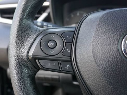 Used 2024 Toyota Corolla LE FWD image 17