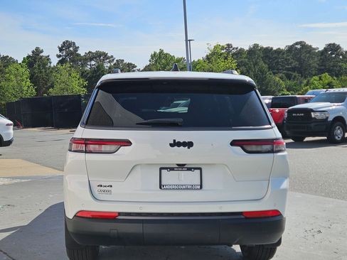 New 2026 Jeep Grand Cherokee L 4WD image 6