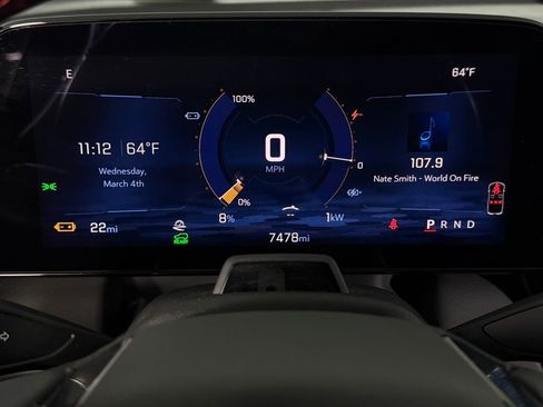 Used 2024 Chevrolet Equinox EV RS image 14