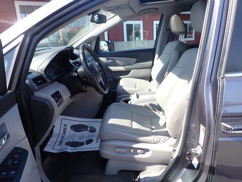 Used 2015 Honda Odyssey EX-L image 8