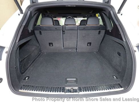 Used 2016 Porsche Cayenne image 31