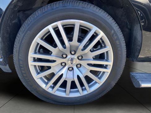 Used 2023 Ford Expedition Max Limited AWD/4WD image 3