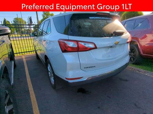 Used 2019 Chevrolet Equinox LT w/ LT Appearance Package AWD/4WD image 4