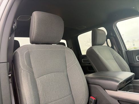 Used 2020 RAM 2500 Big Horn w/ Level 1 Equipment Group image 34