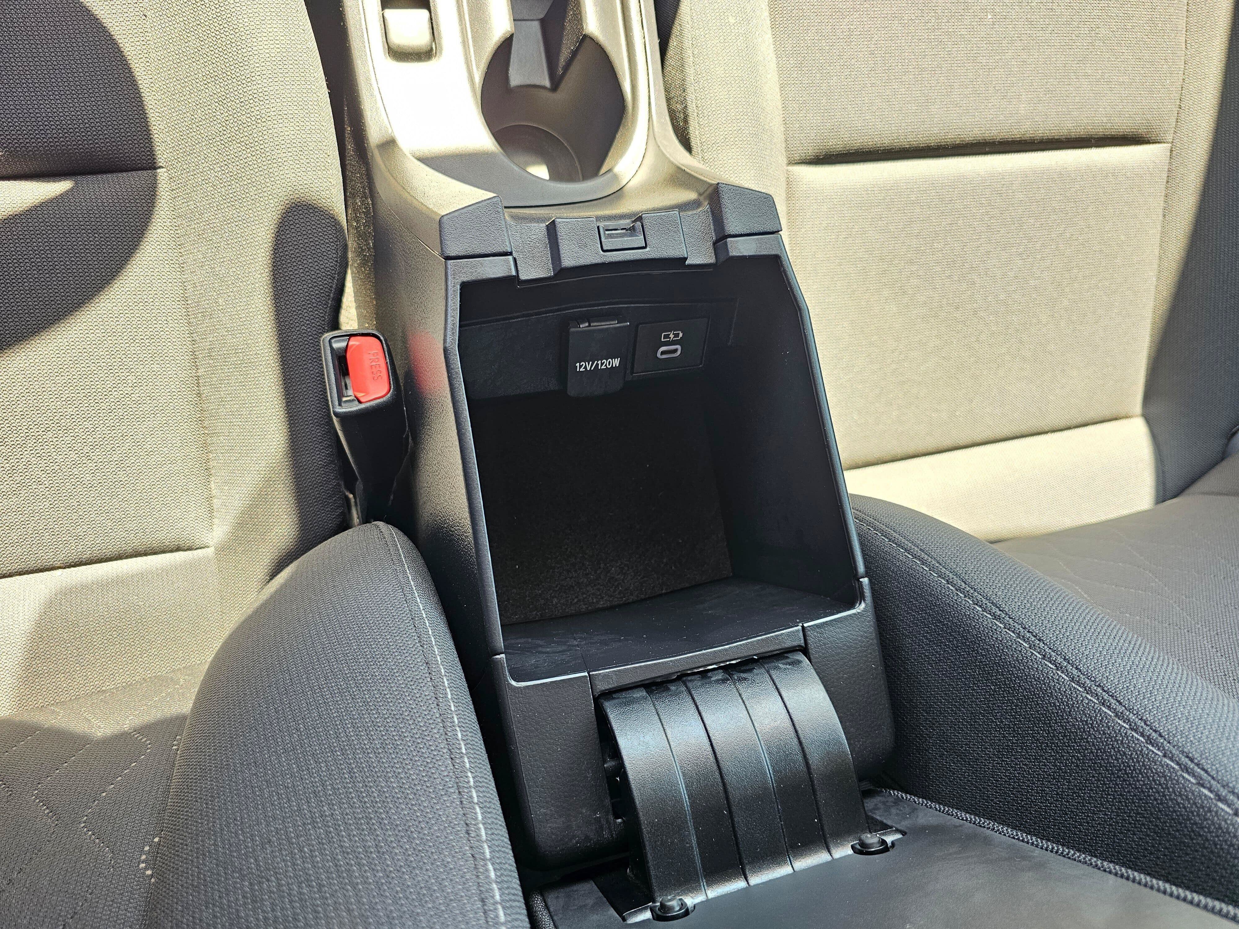 Certified 2025 Toyota Corolla LE FWD image 27