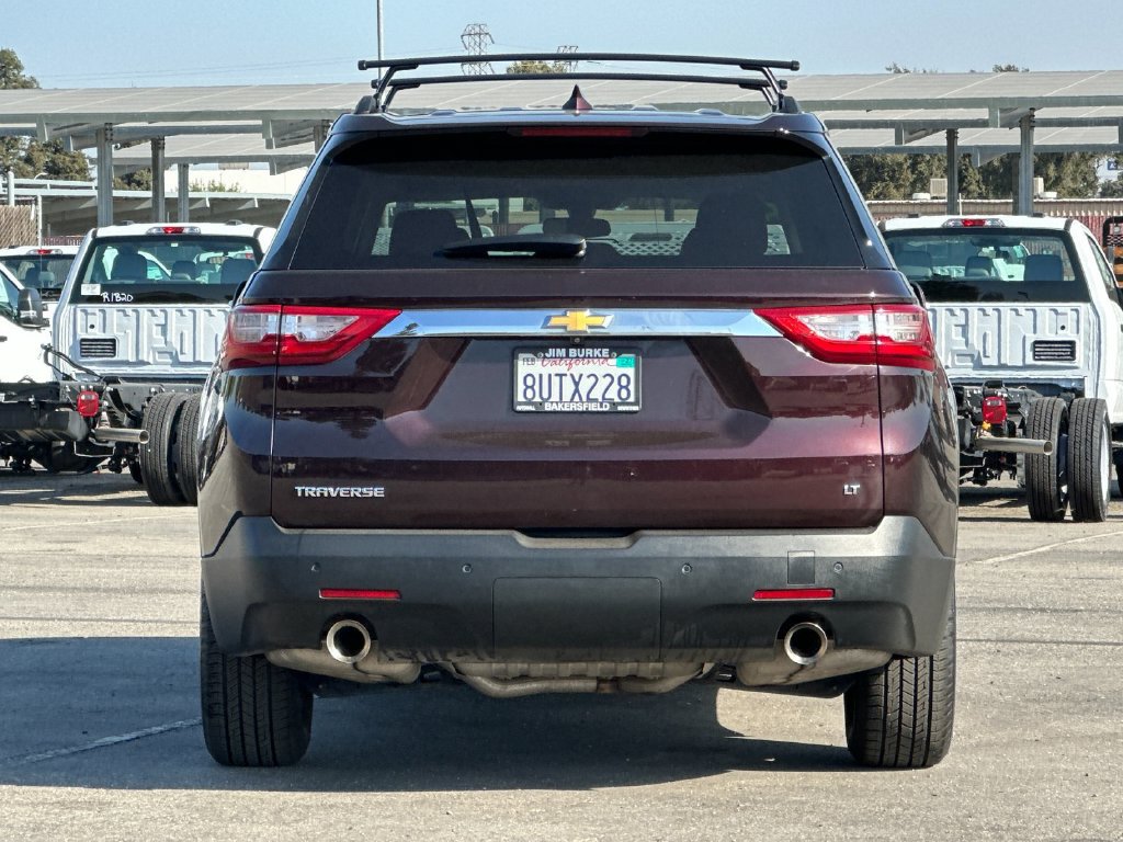Used 2021 Chevrolet Traverse LT FWD image 4
