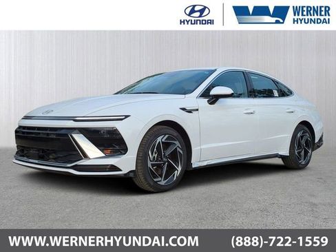 New 2026 Hyundai Sonata SEL image 1