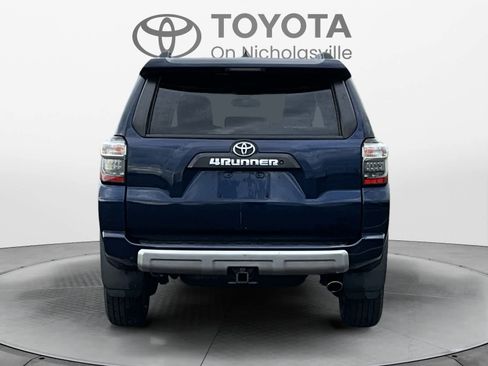 Used 2015 Toyota 4Runner Trail Premium image 4