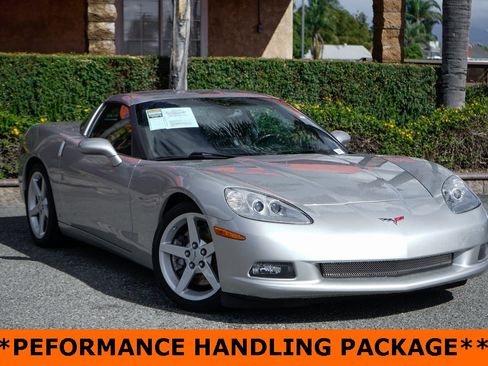 Used 2006 Chevrolet Corvette Coupe w/ Preferred Equipment Group image 2
