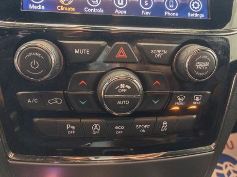 Used 2020 Jeep Grand Cherokee Limited X image 21