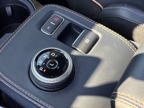 Certified 2022 Ford Mustang Mach-E GT image 28