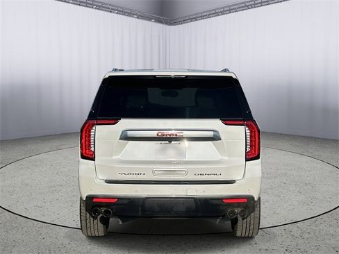 Used 2022 GMC Yukon Denali image 8