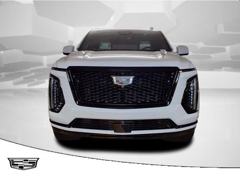 New 2026 Cadillac Escalade ESV Platinum Sport w/ LPO, ONYX Package image 2