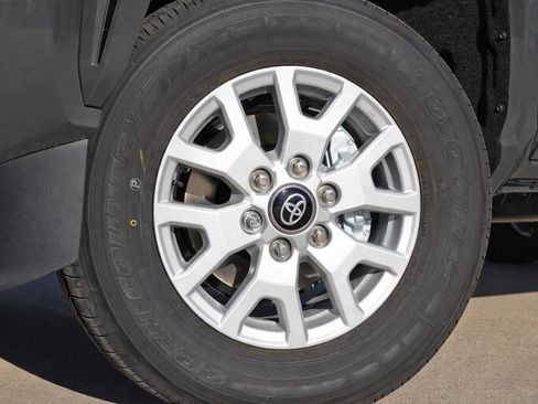 New 2026 Toyota Tacoma SR5 image 12