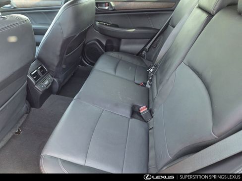 Used 2018 Subaru Outback 2.5i Limited AWD/4WD image 26