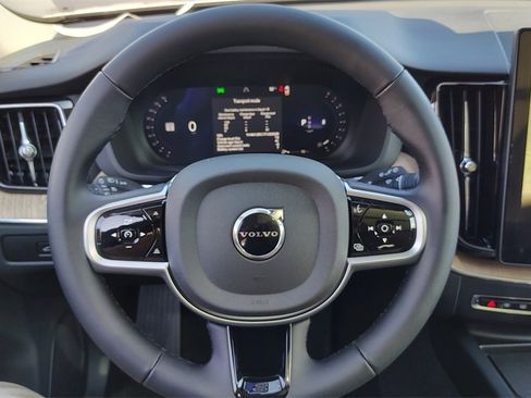 New 2026 Volvo XC60 B5 Plus w/ Climate Package image 12