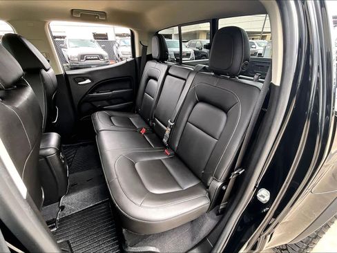 Used 2019 Chevrolet Colorado ZR2 AWD/4WD image 21