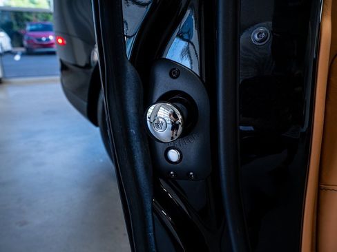 Used 2022 Rolls-Royce Cullinan Black Badge image 66