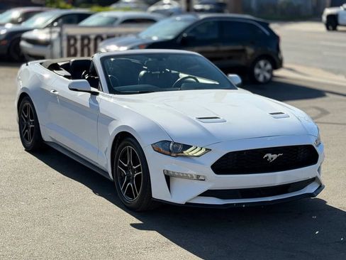 Used 2018 Ford Mustang Premium RWD image 2