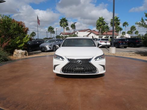 Used 2022 Lexus ES 350 ES 350 image 6