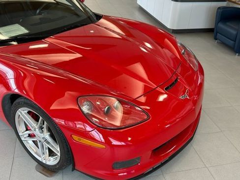 Used 2007 Chevrolet Corvette Z06 w/ Preferred Equipment Group image 4