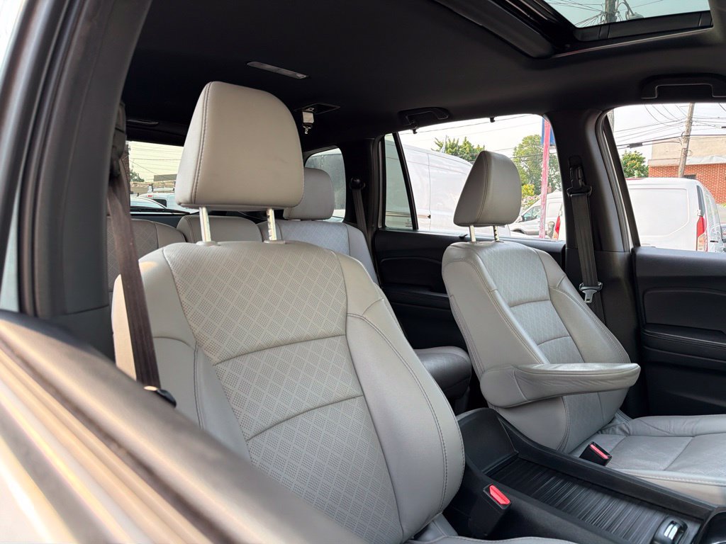 Used 2022 Honda Passport Elite image 11
