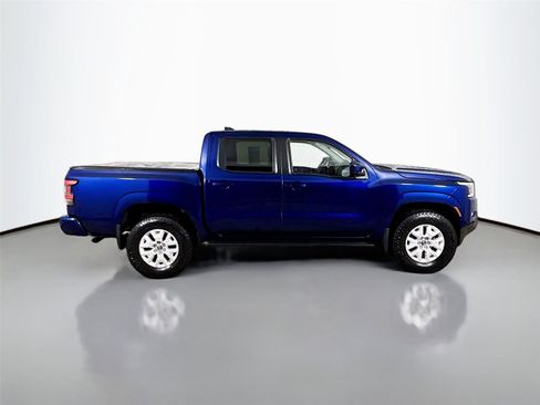 Used 2023 Nissan Frontier SV w/ SV Premium Package image 9