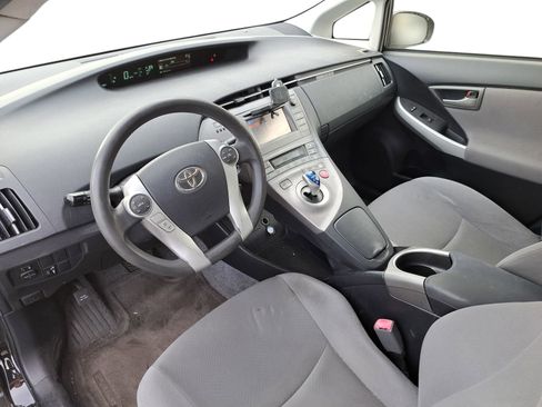 Used 2013 Toyota Prius Two image 5