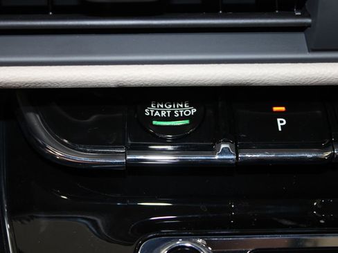 New 2026 Lincoln Corsair Premiere image 43