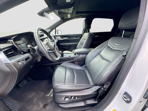 Used 2024 Cadillac XT5 Premium Luxury FWD image 23